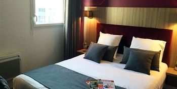 Nemea Appart Hotel Residence Quai Victor Tours Bagian luar foto